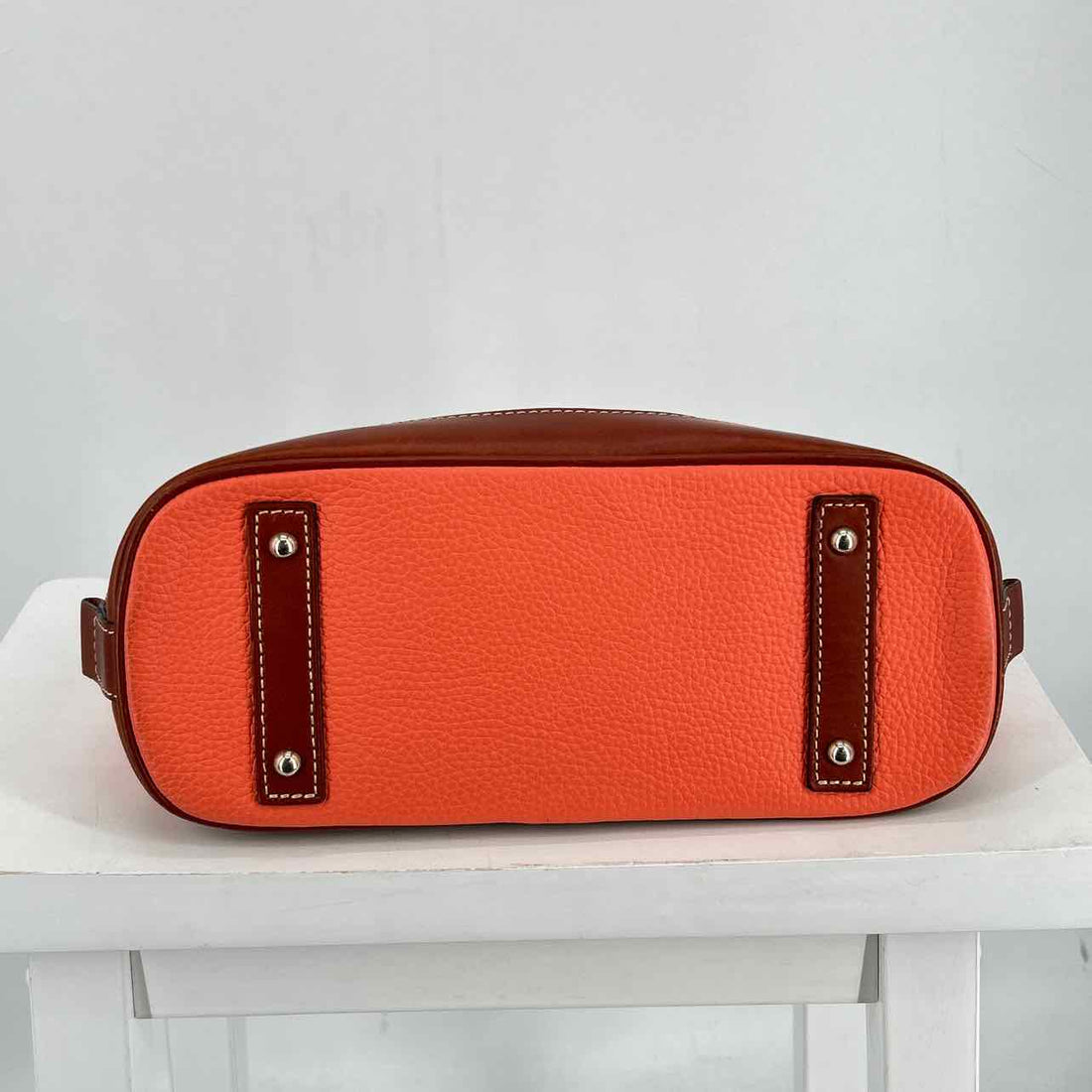 Dooney & Bourke Coral Leather Pre Owned Purse