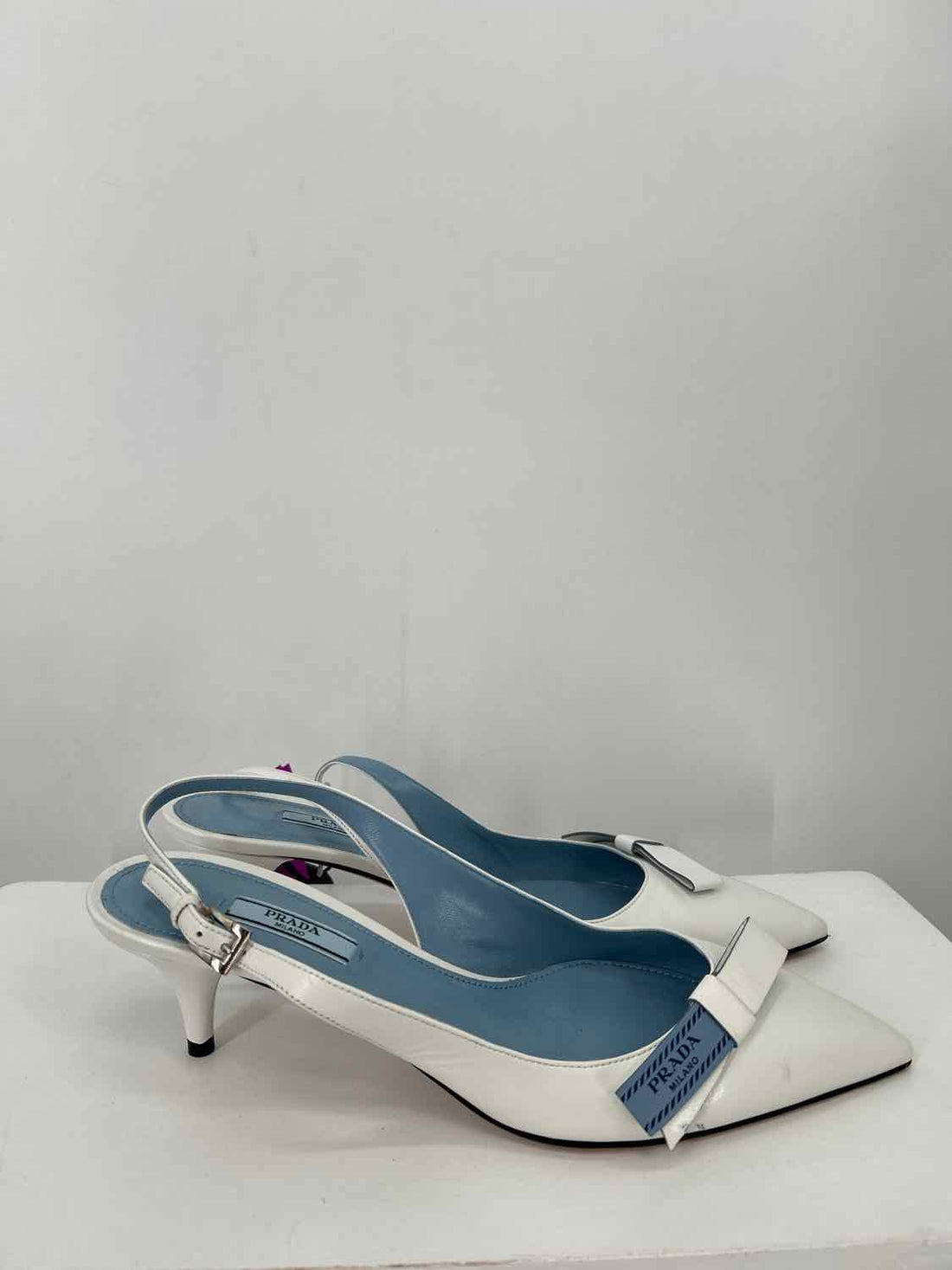Prada Women Size 40 White Genuine Leather LUXURY