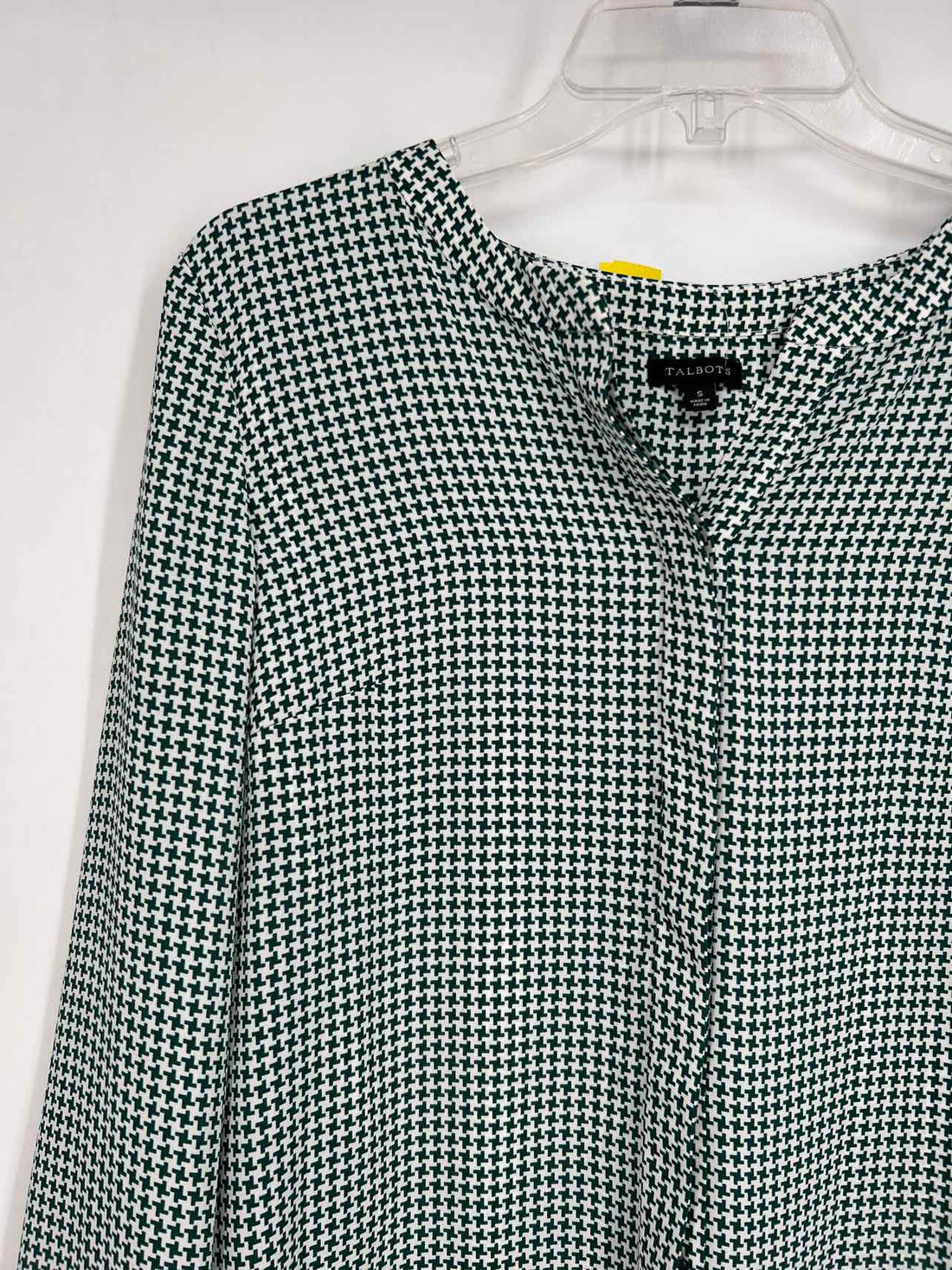 Talbots Size S Green Houndstooth Long Sleeve