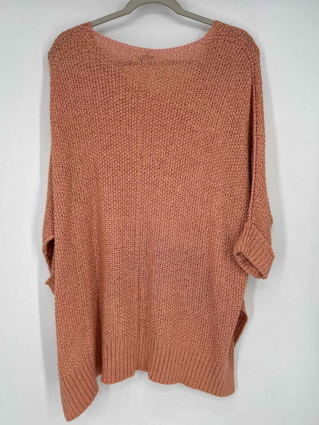 She + Sky Size One Size Peach Knit Long Sleeve