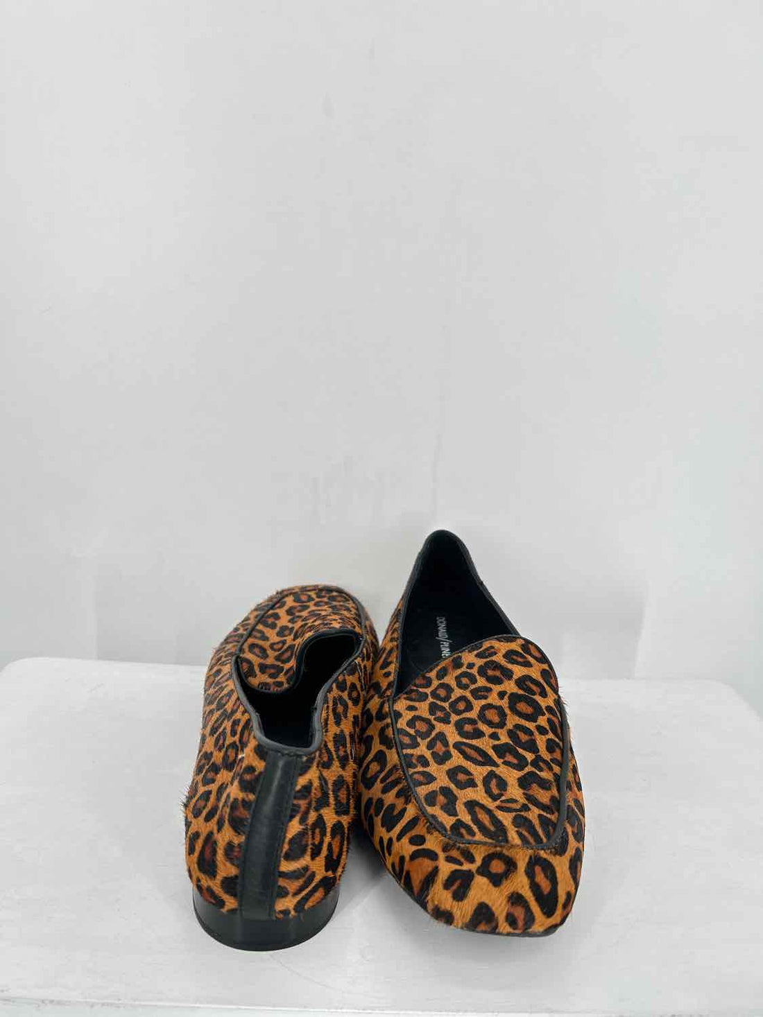 Donald J Pliner Women Size 9.5 Leopard Loafers