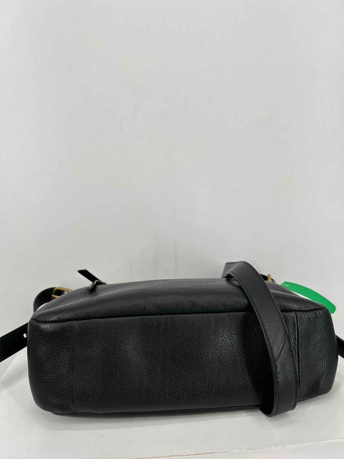 Fossil Black Leather Pre Owned Crossbody