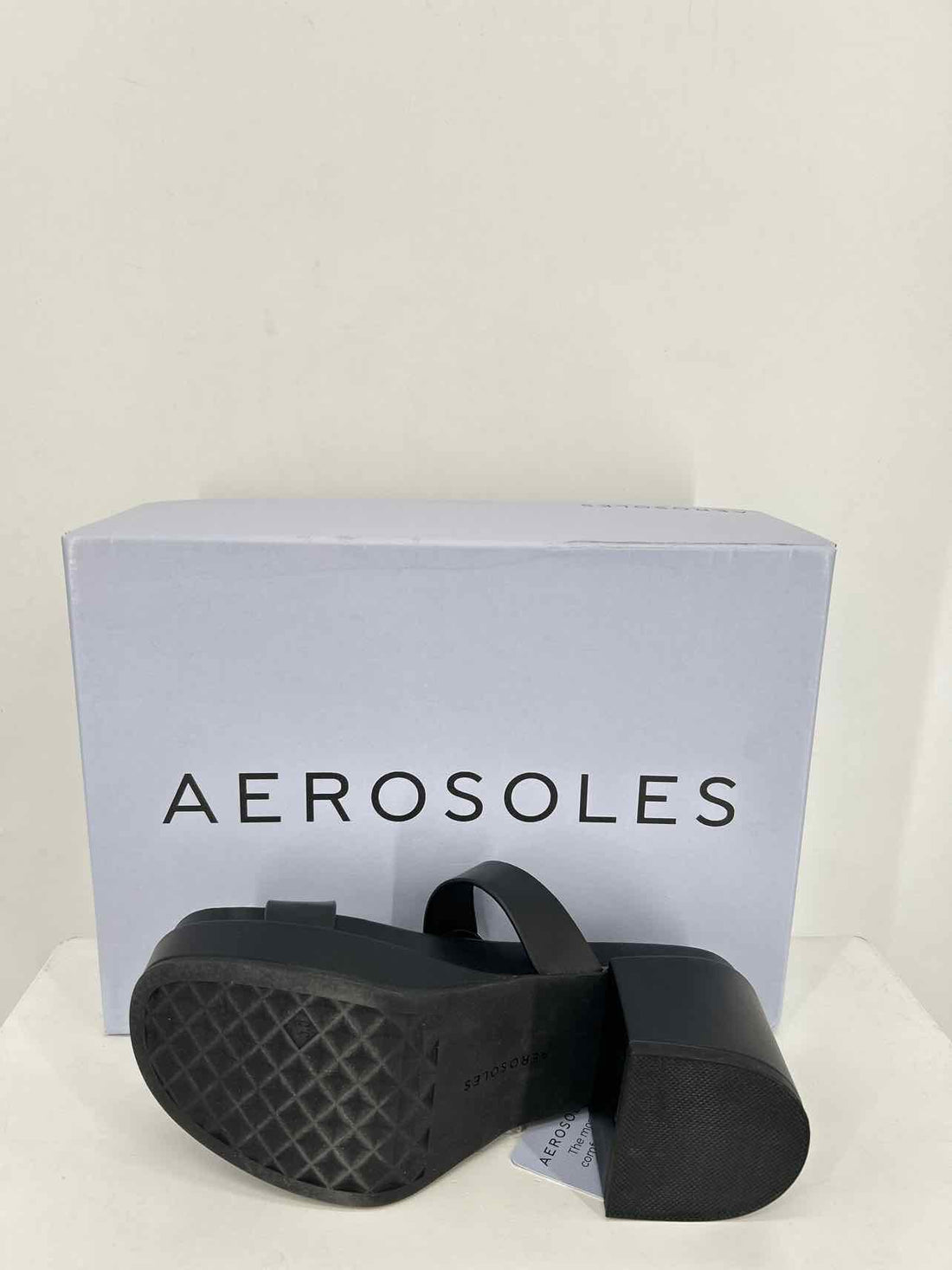 Aerosoles Women Size 6.5 Black New In Box Leather Sandals