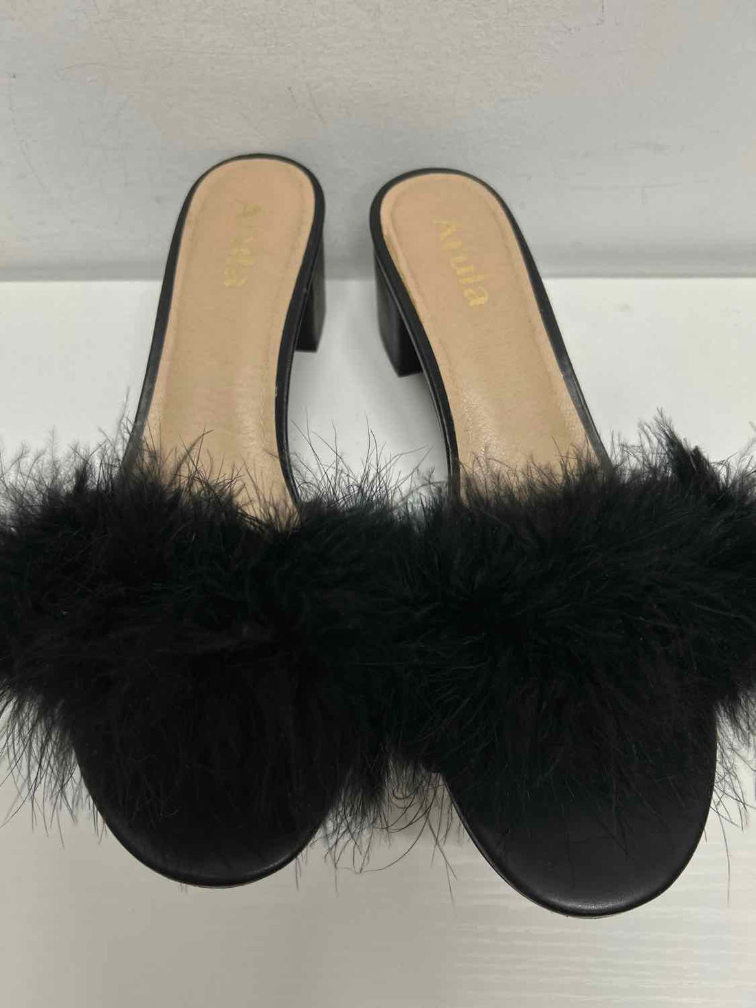 Arula Women Size 10 Black Heels