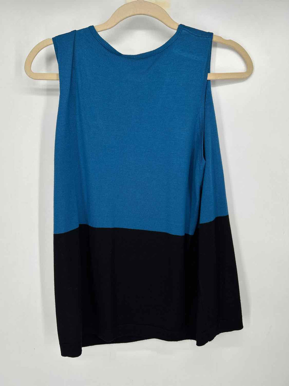 Chicos Size 2(L) Blue & Black 2PC Sweater Set