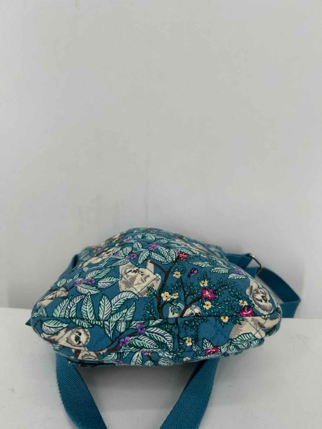 Vera Bradley Blue Print Quilted Pre Owned Crossbody