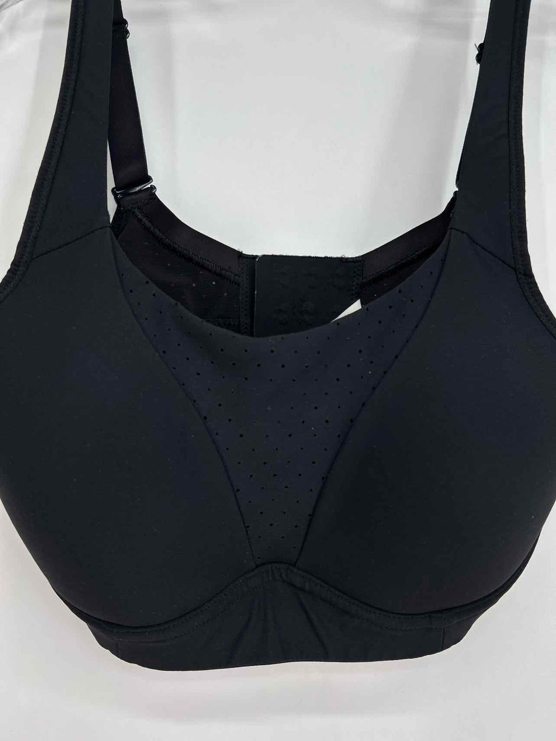 Lululemon Size 34C Black Active Sports Bras