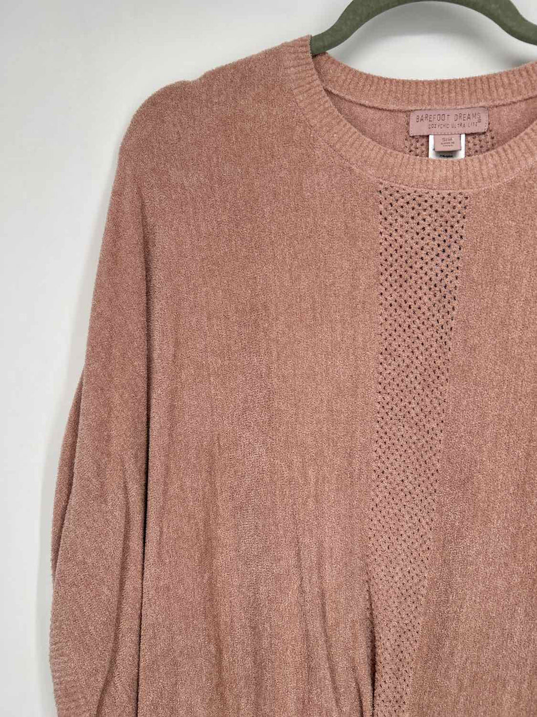 Barefoot Dreams Size M Light Pink Poncho