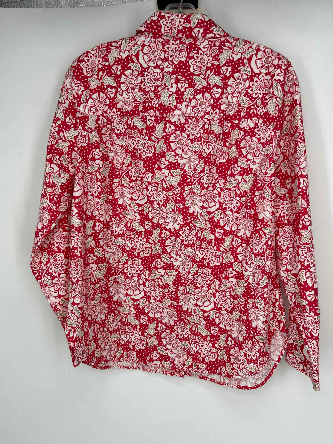 Chicos Size .5 (6) Red & White Floral Long Sleeve