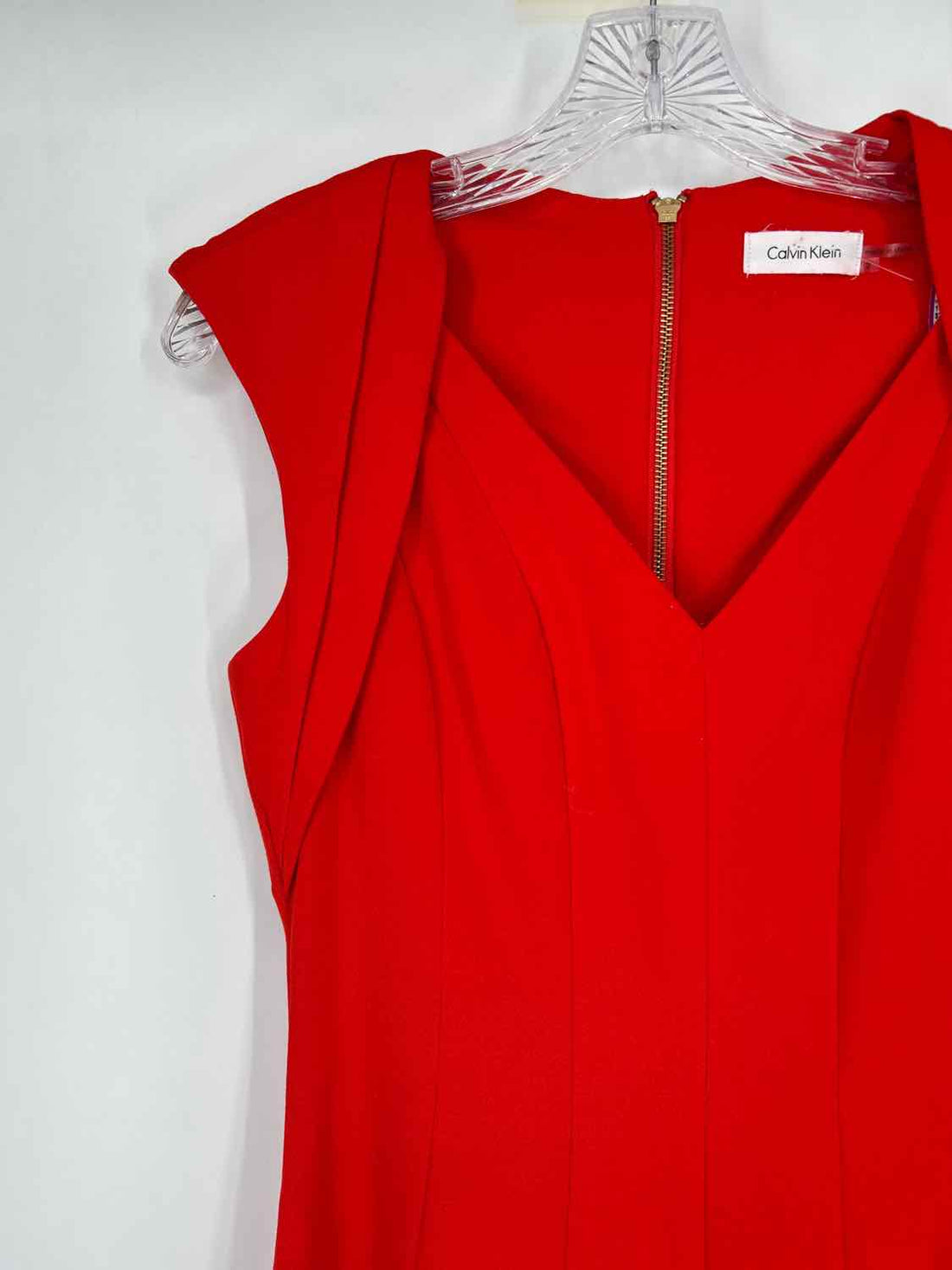 Calvin Klein Size 2 Red Short Sleeve Dress