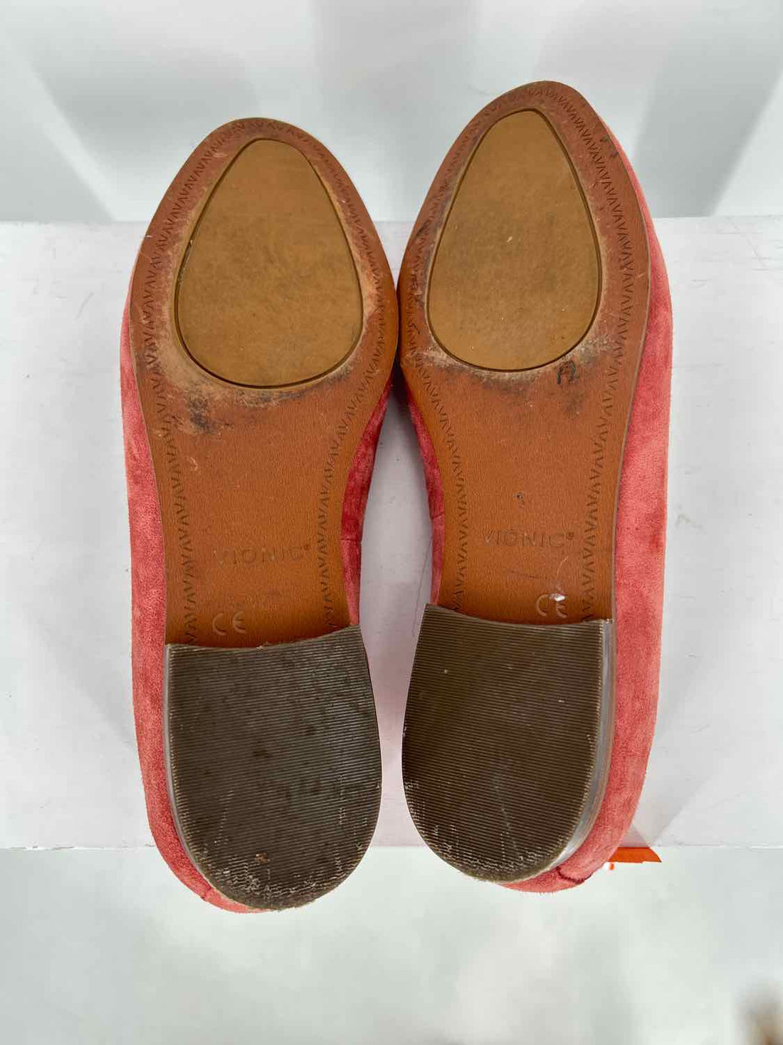 Vionic Women Size 7 Rose Loafers