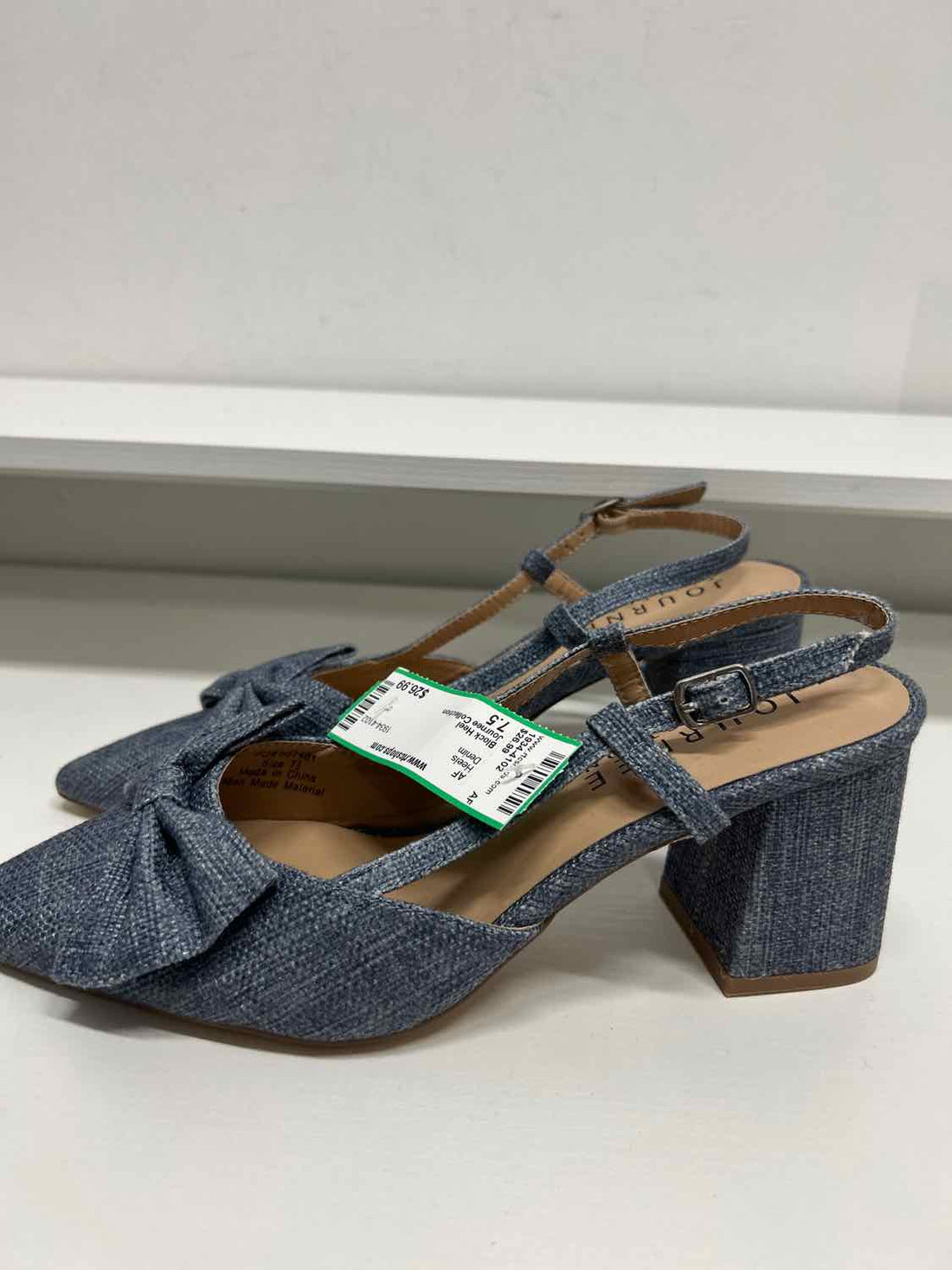 Journee Collection Women Size 7.5 Denim Heels