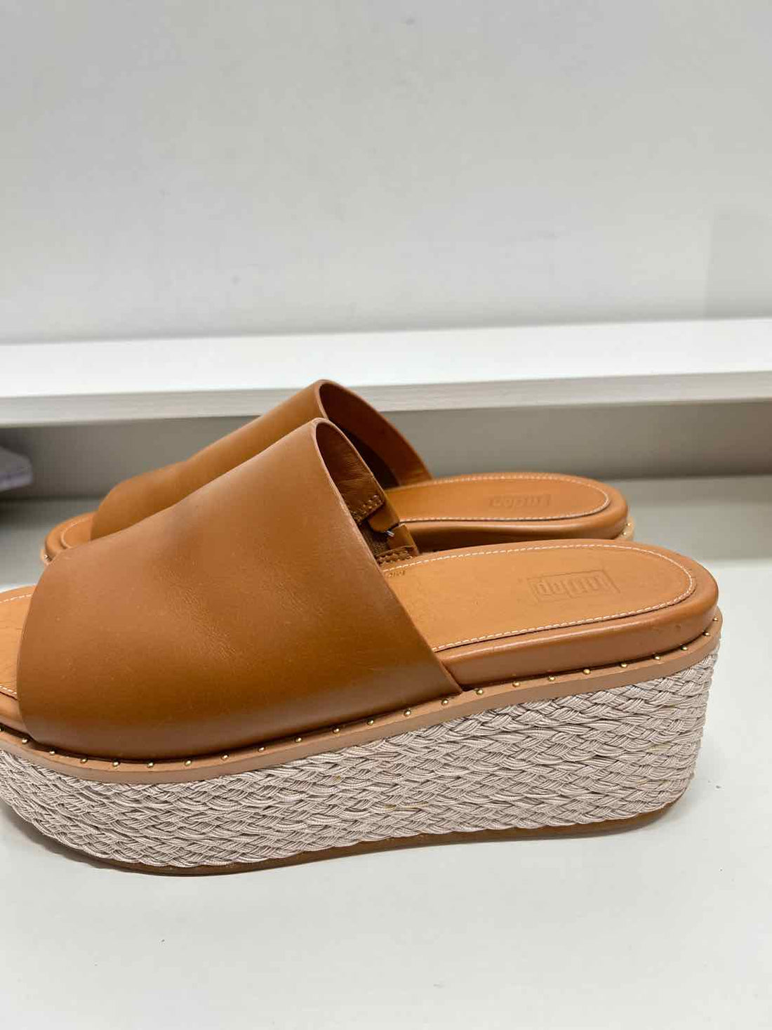 Fitflop Women Size 7 Cognac Sandals