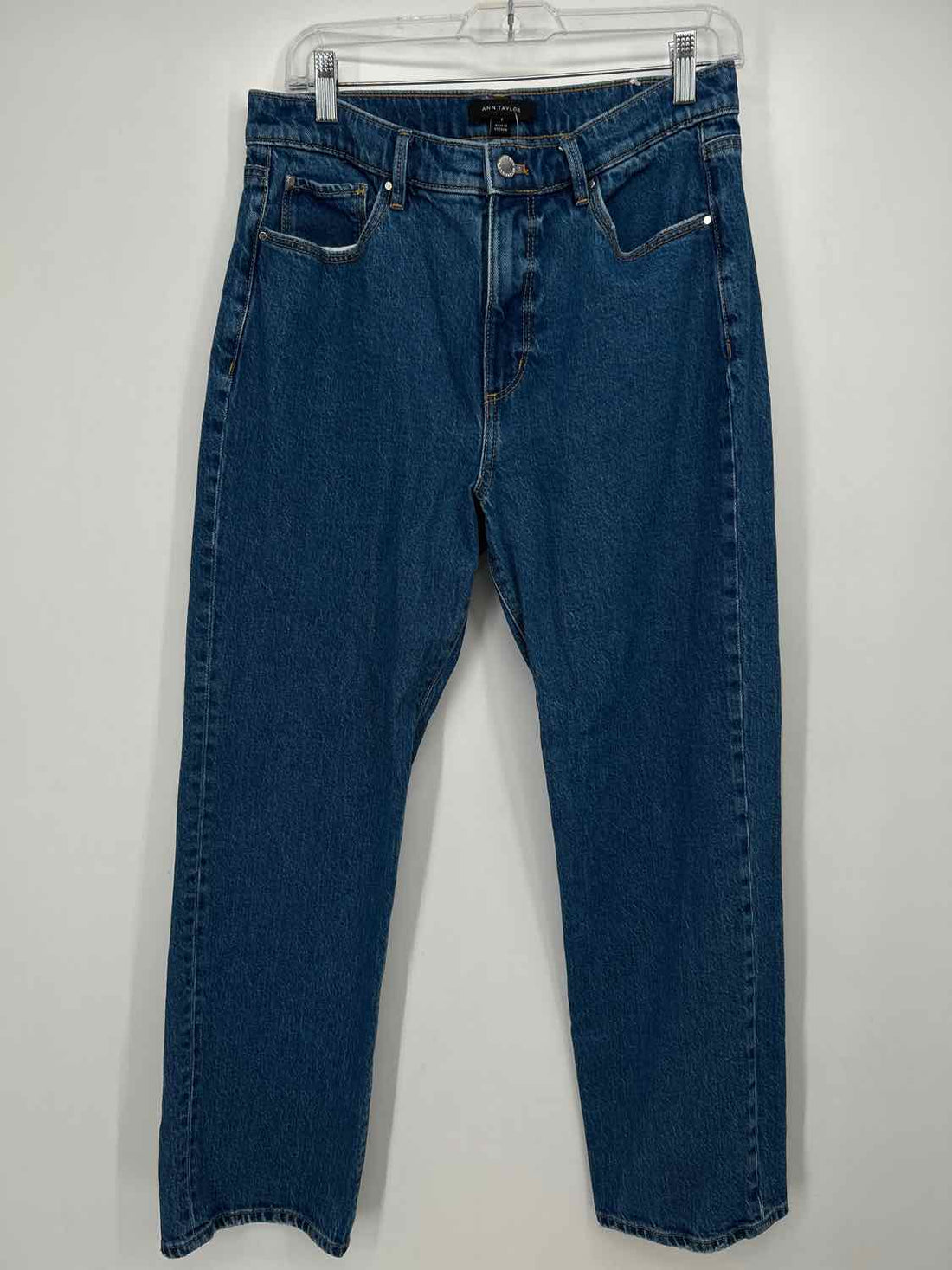 Ann Taylor Size 8 Medium Wash Denim Jeans