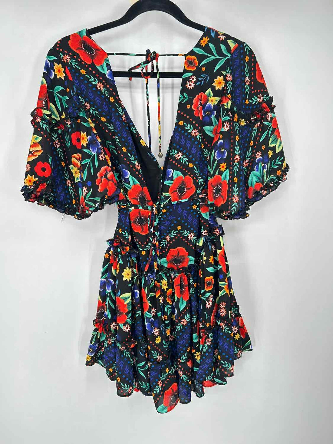 Olivaceous Size M Black Floral Dress