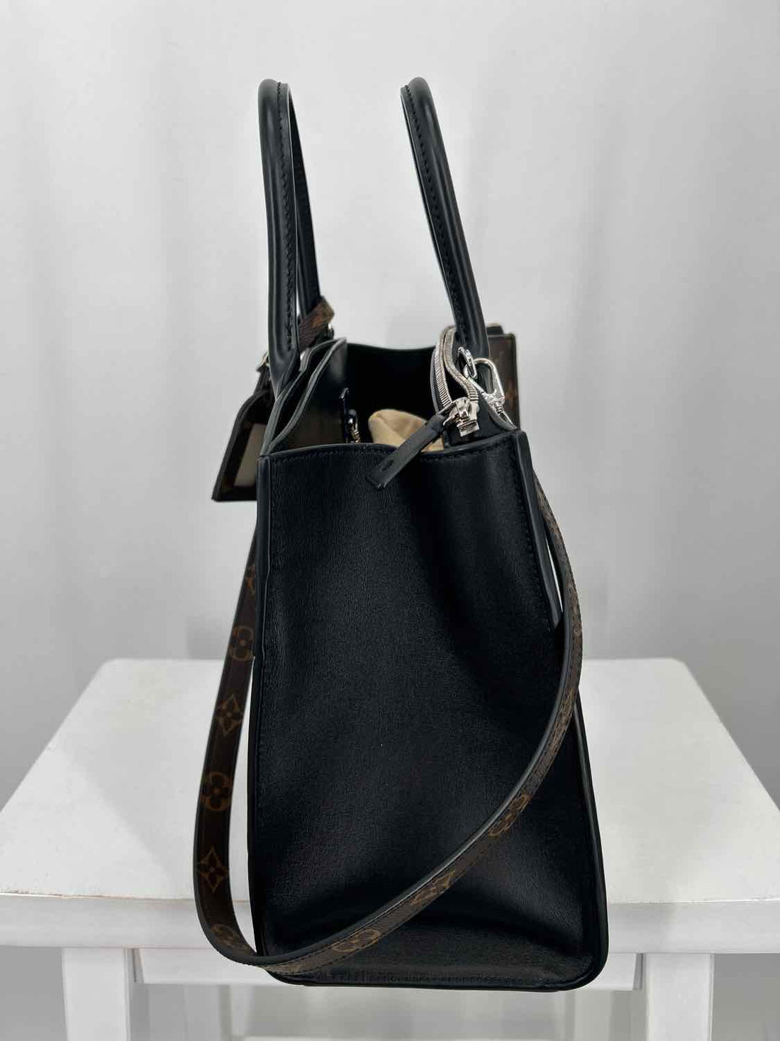 Louis Vuitton City Steamer LUXURY