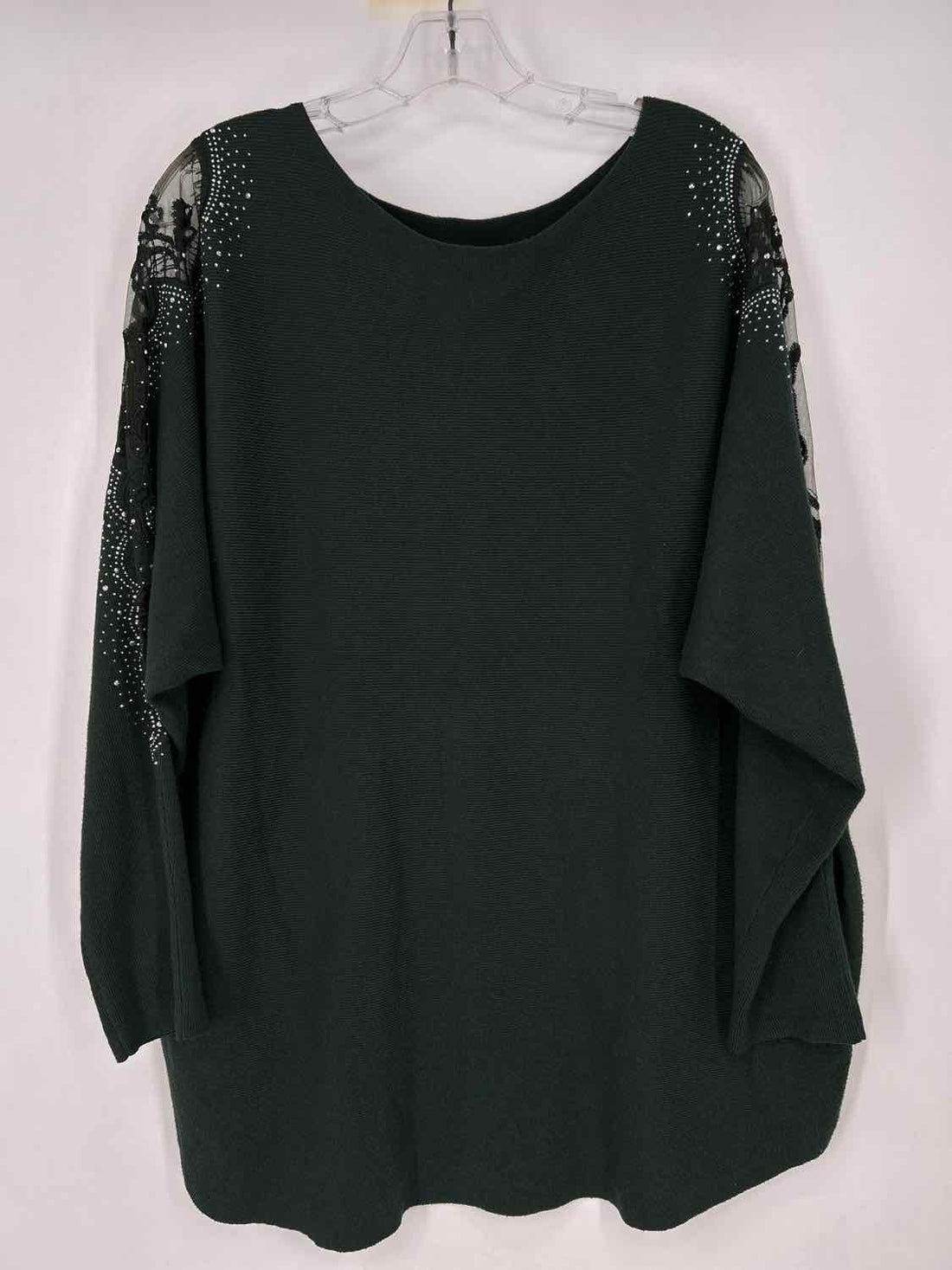 Tahari Size 1X Green Sweater