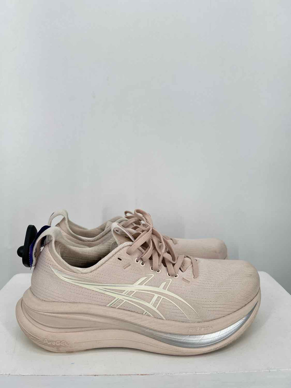 Asics Women Size 9 Pale Pink Sneakers