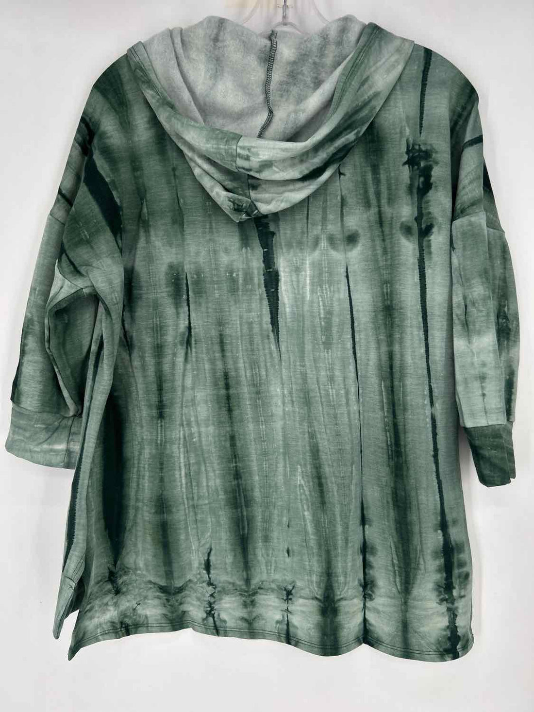 Kim & Cami Size M Green Tie Dye Hoodie