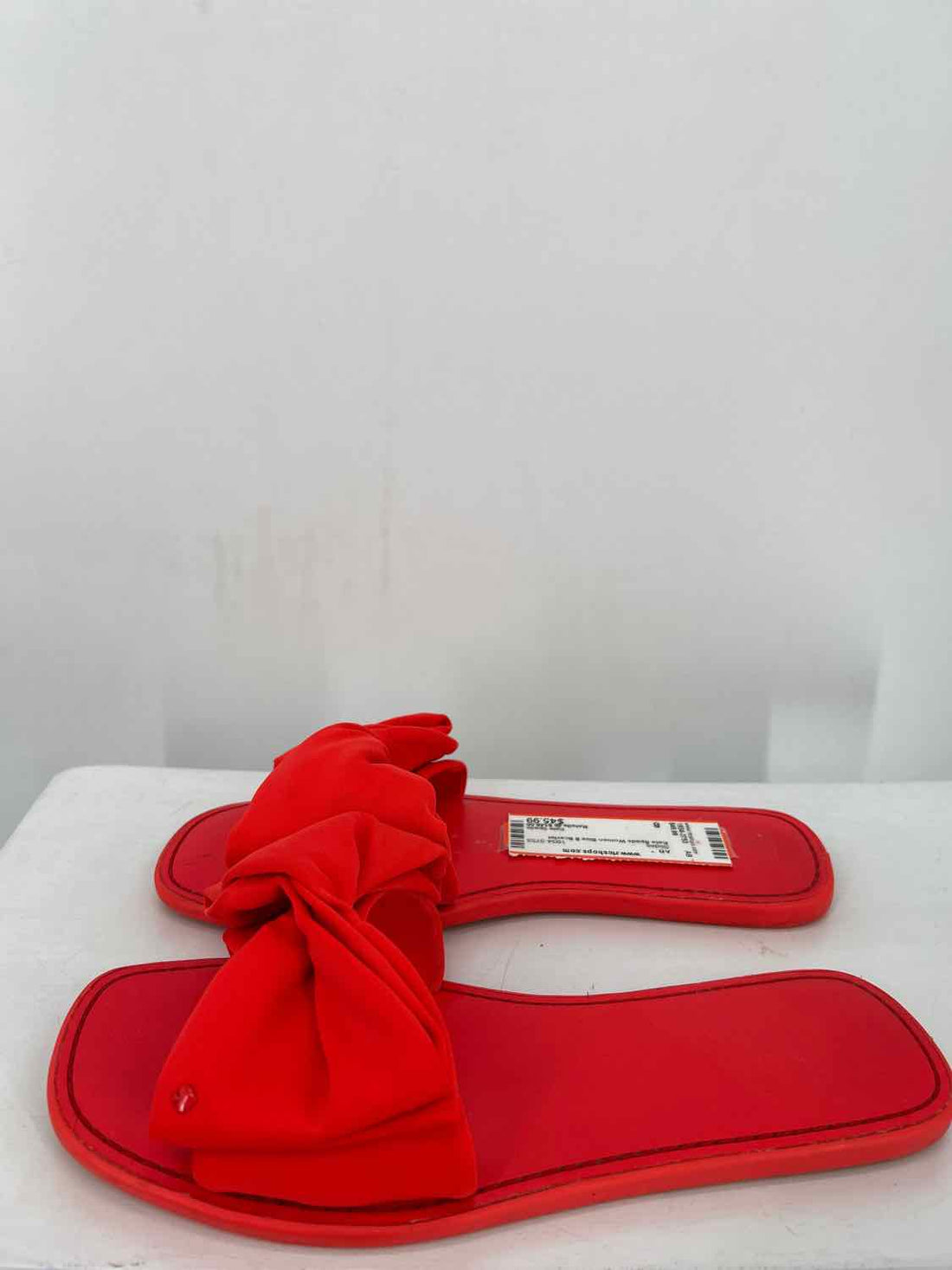 Kate Spade Women Size 8 Scarlet Ferry Slides