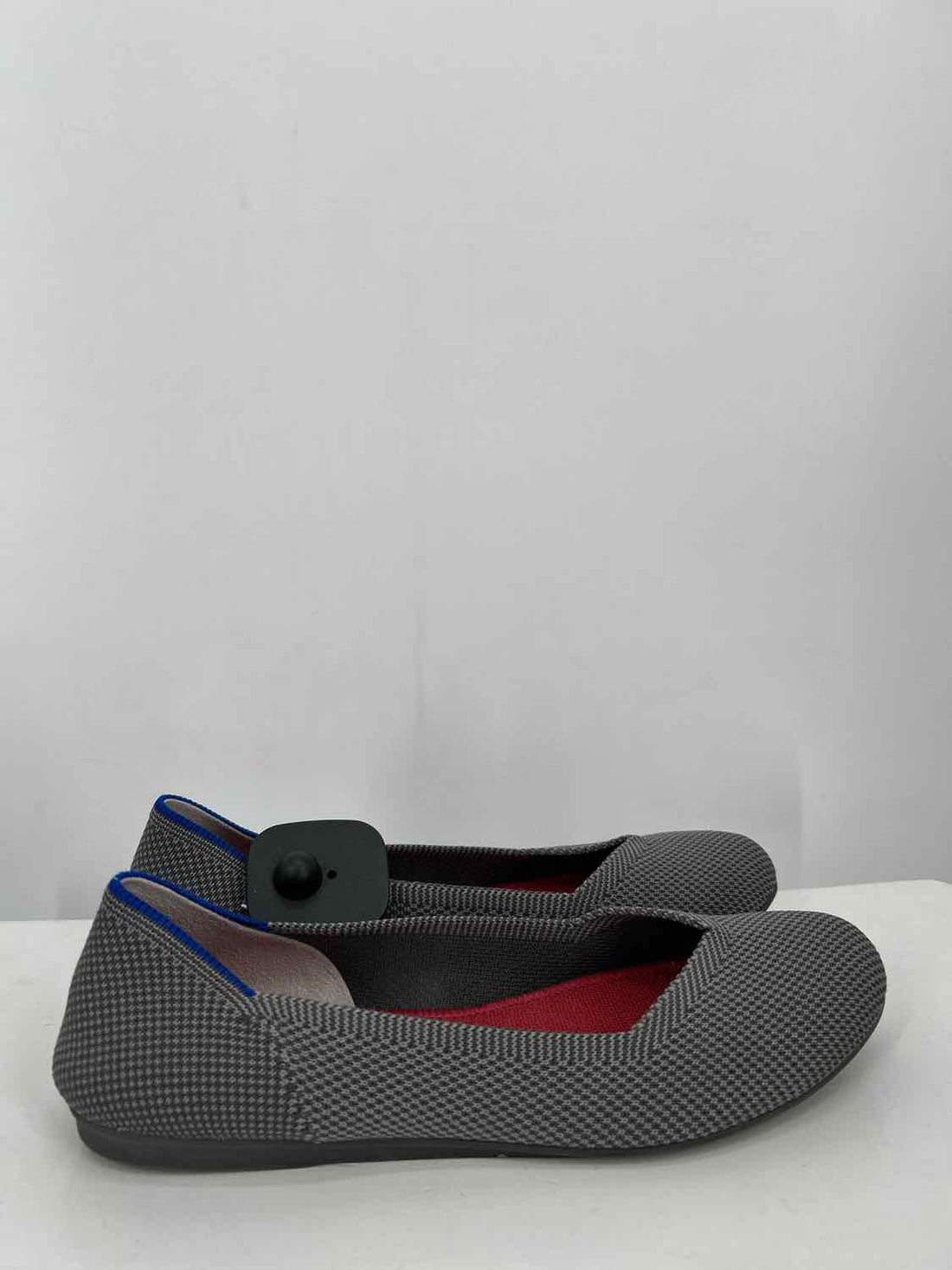 Rothys Women Size 6.5 Gray Flats