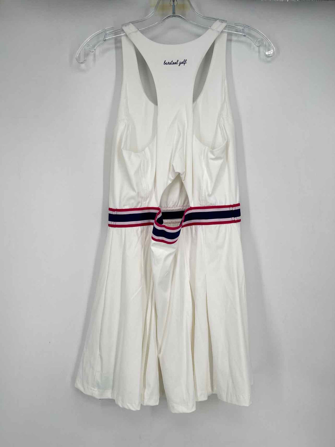 Barstool Golf Size M White Sleeveless Active Dresses