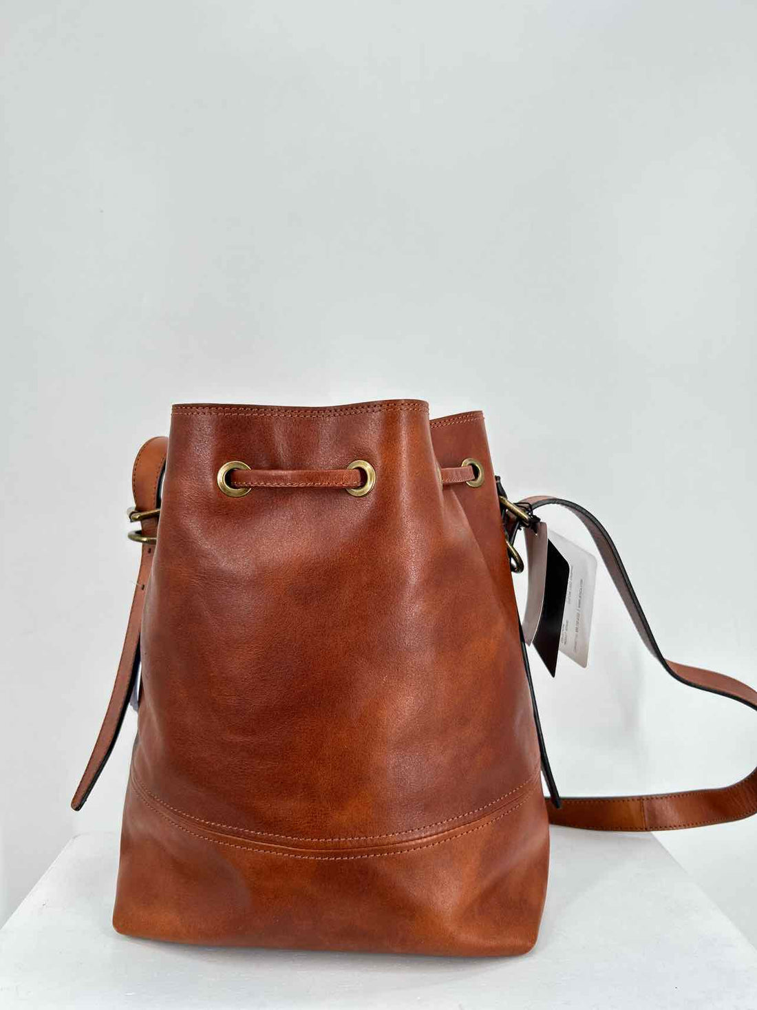 BOSCA Cognac Leather NWT Shoulder