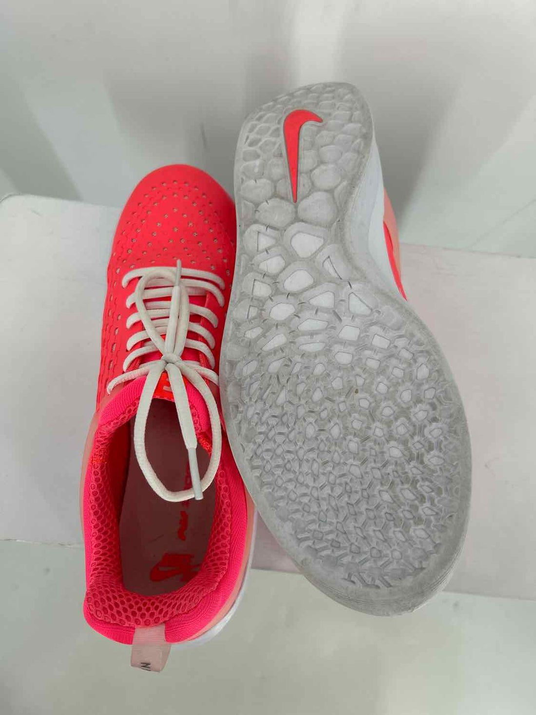 Nike Women Size 9.5 Neon Pink Sneakers