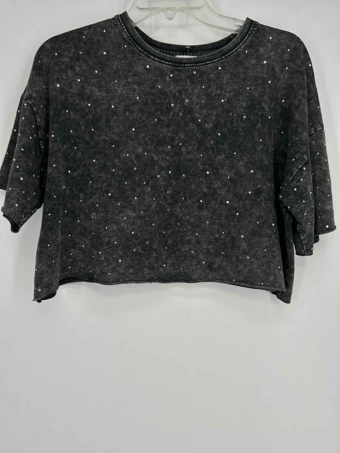 Le Lis Size S Charcoal Rhinestone Short Sleeve