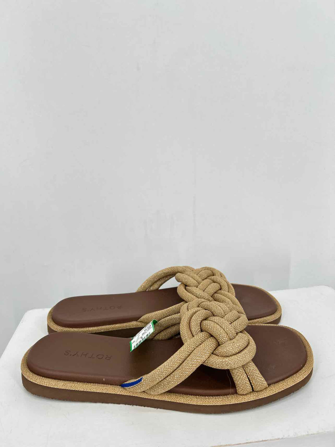 Rothys Women Size 10.5 Gold Sandals