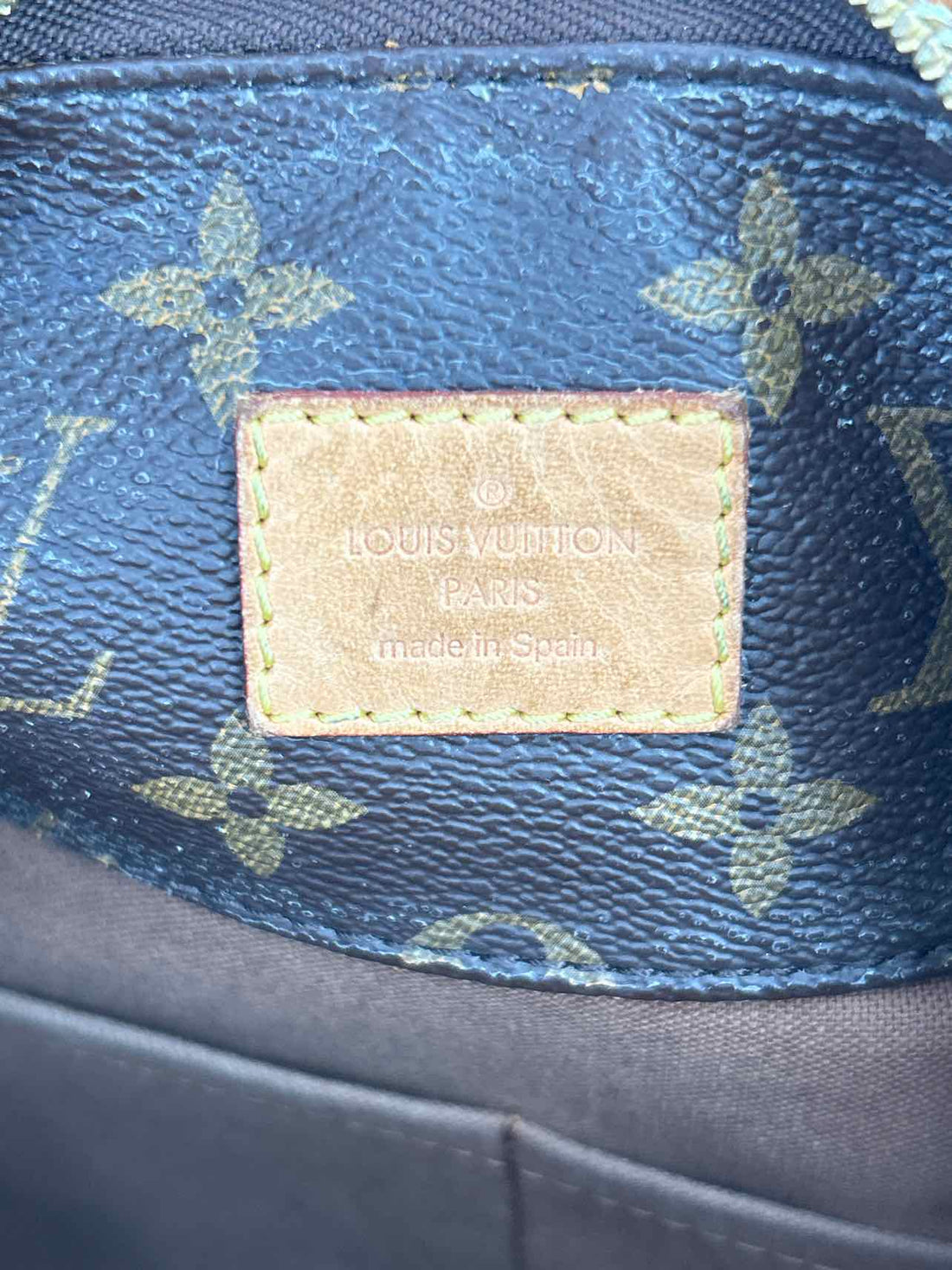Louis Vuitton Sully MM Monogram Coated Canvas Pre Owned LUXURY