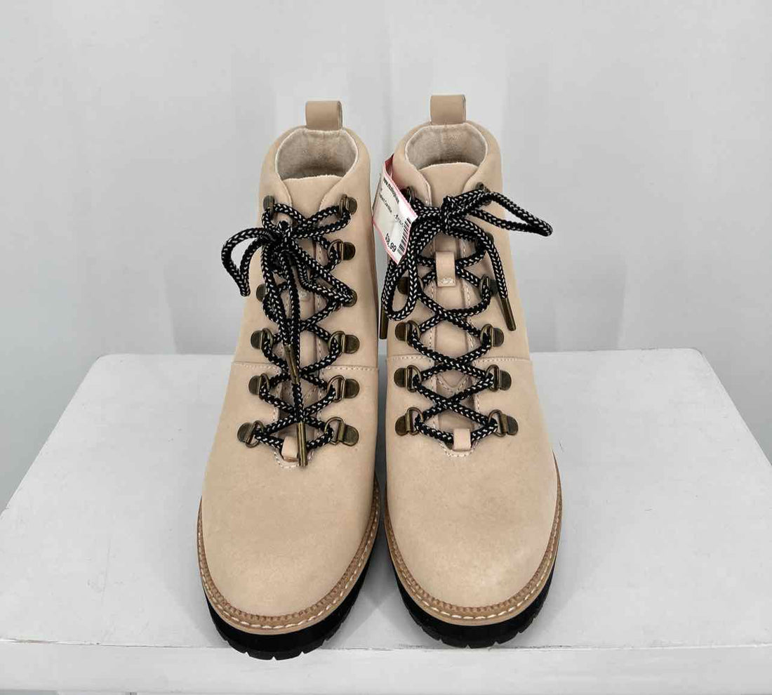 Toms Women Size 7.5 Cream Excellent Condition Ankle Boot