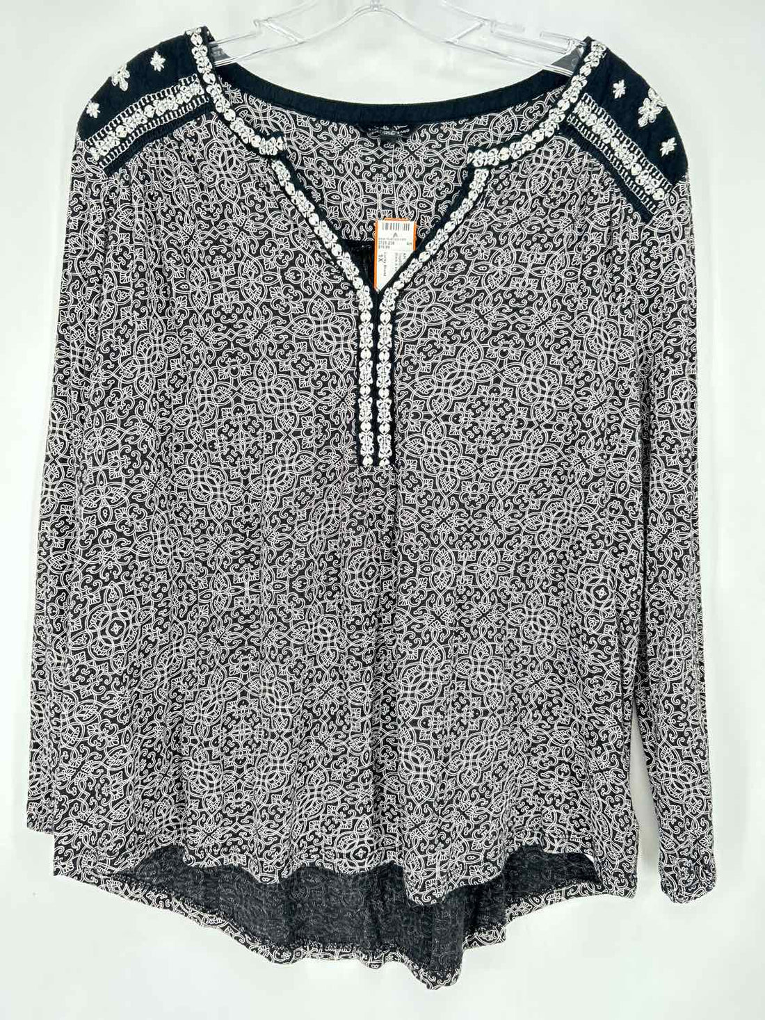 Lucky Brand Size 1X Black & White Print Top/Blouse