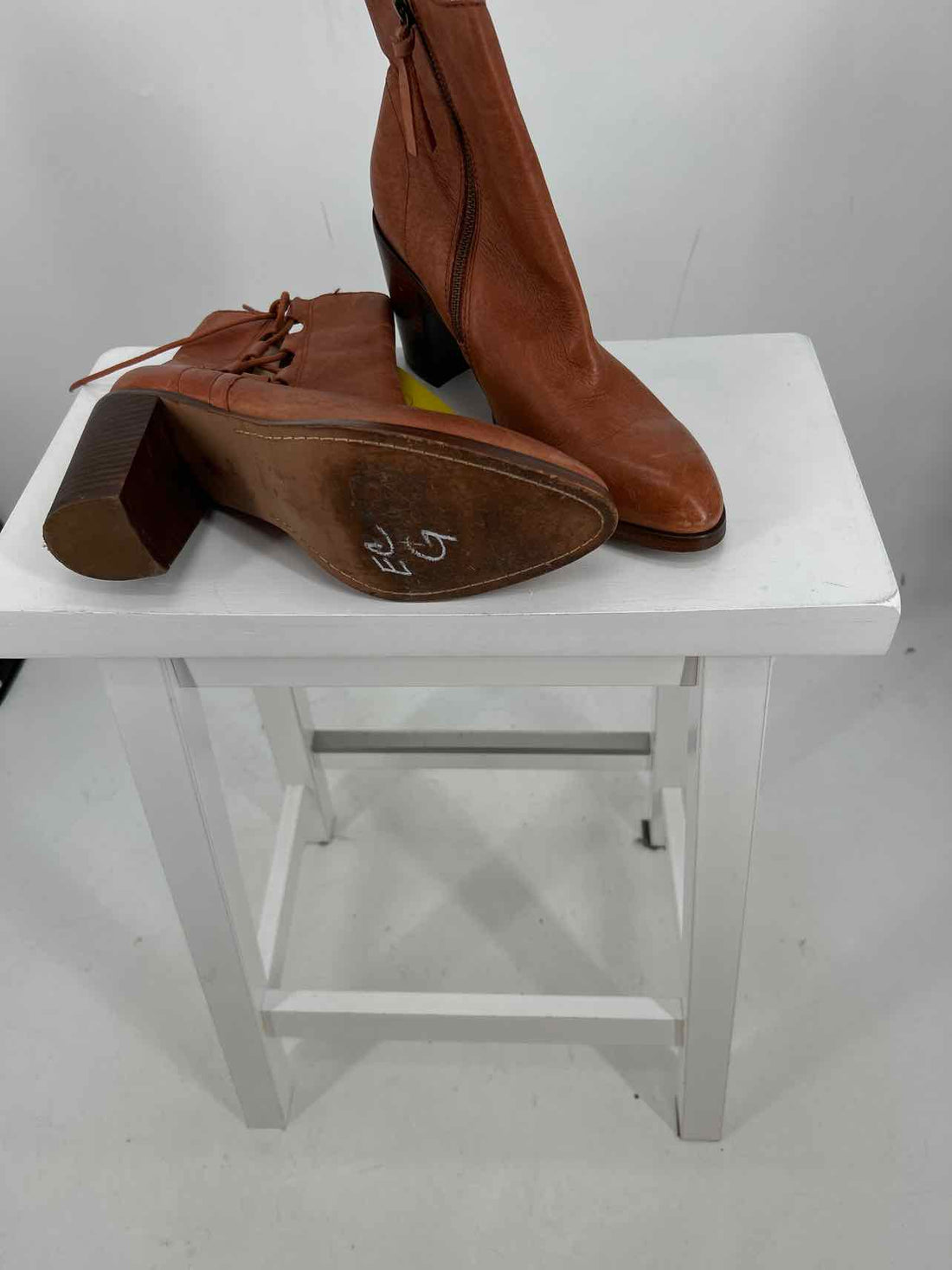 LaTigo Women Size 9 Brown Ankle Boot