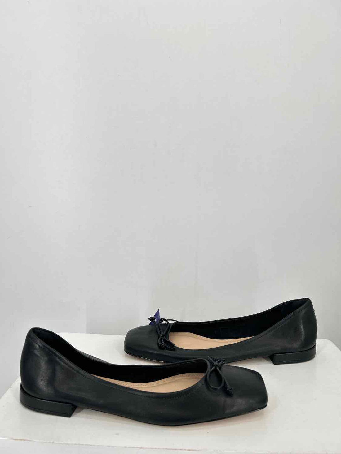 Arezzo Women Size 8.5 Black Flats