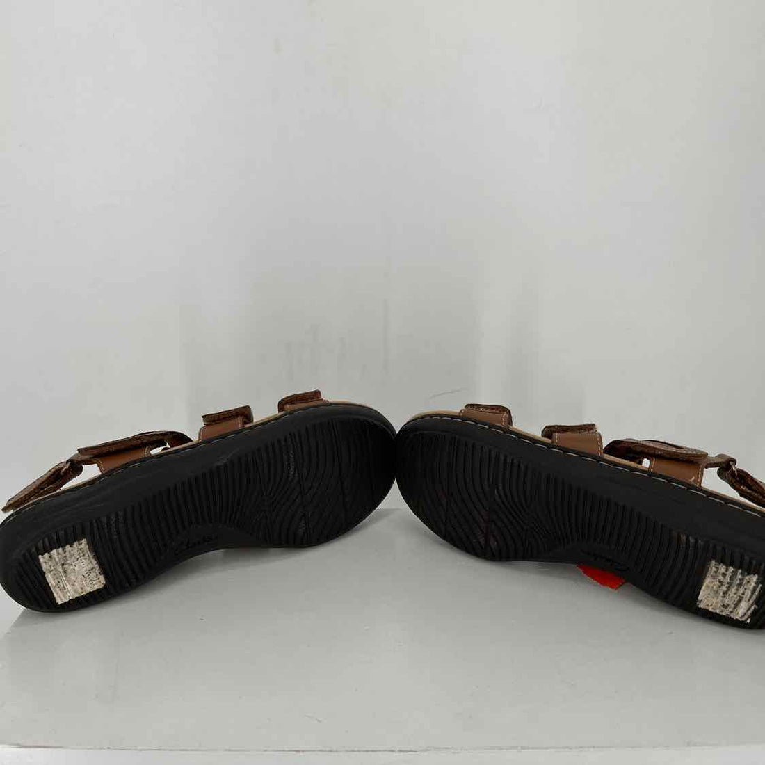 Clarks Women Size 8 Brown Sandals