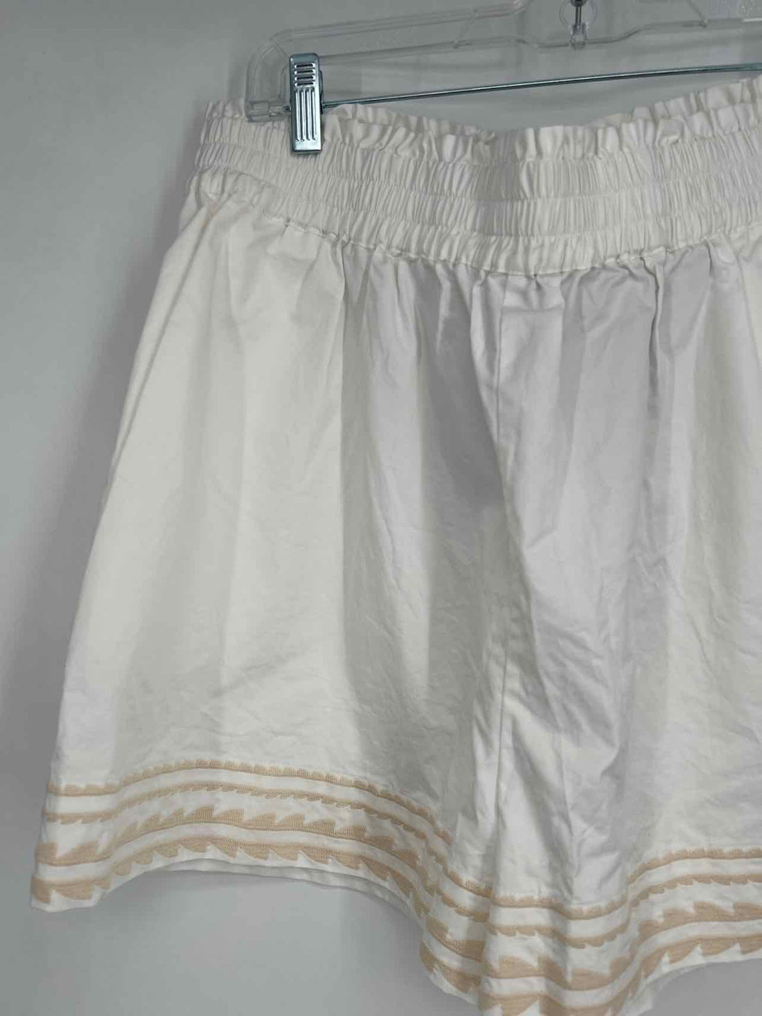 Tuckernuck Size XL White & Cream Embroidered NWT Multi-Piece Set