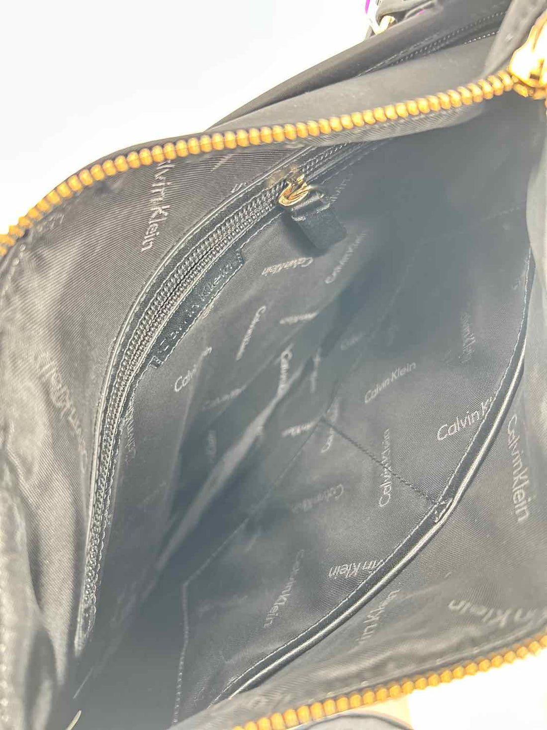 Calvin Klein Black Nylon Pre Owned Crossbody