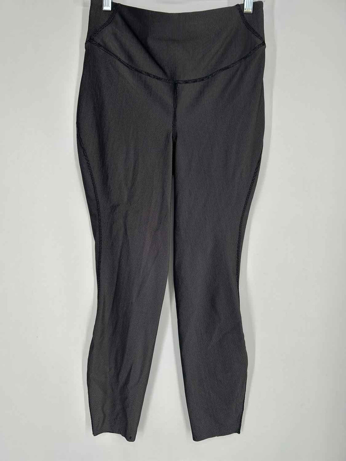 Lululemon Size 8 Grey Active Leggings