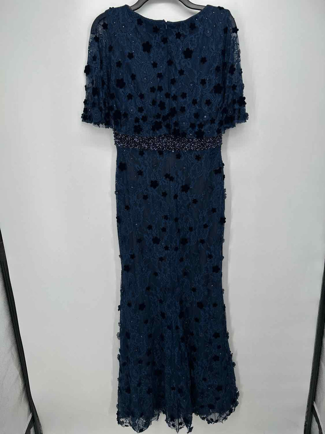 Mac Duggal 8 Navy Lace Holiday