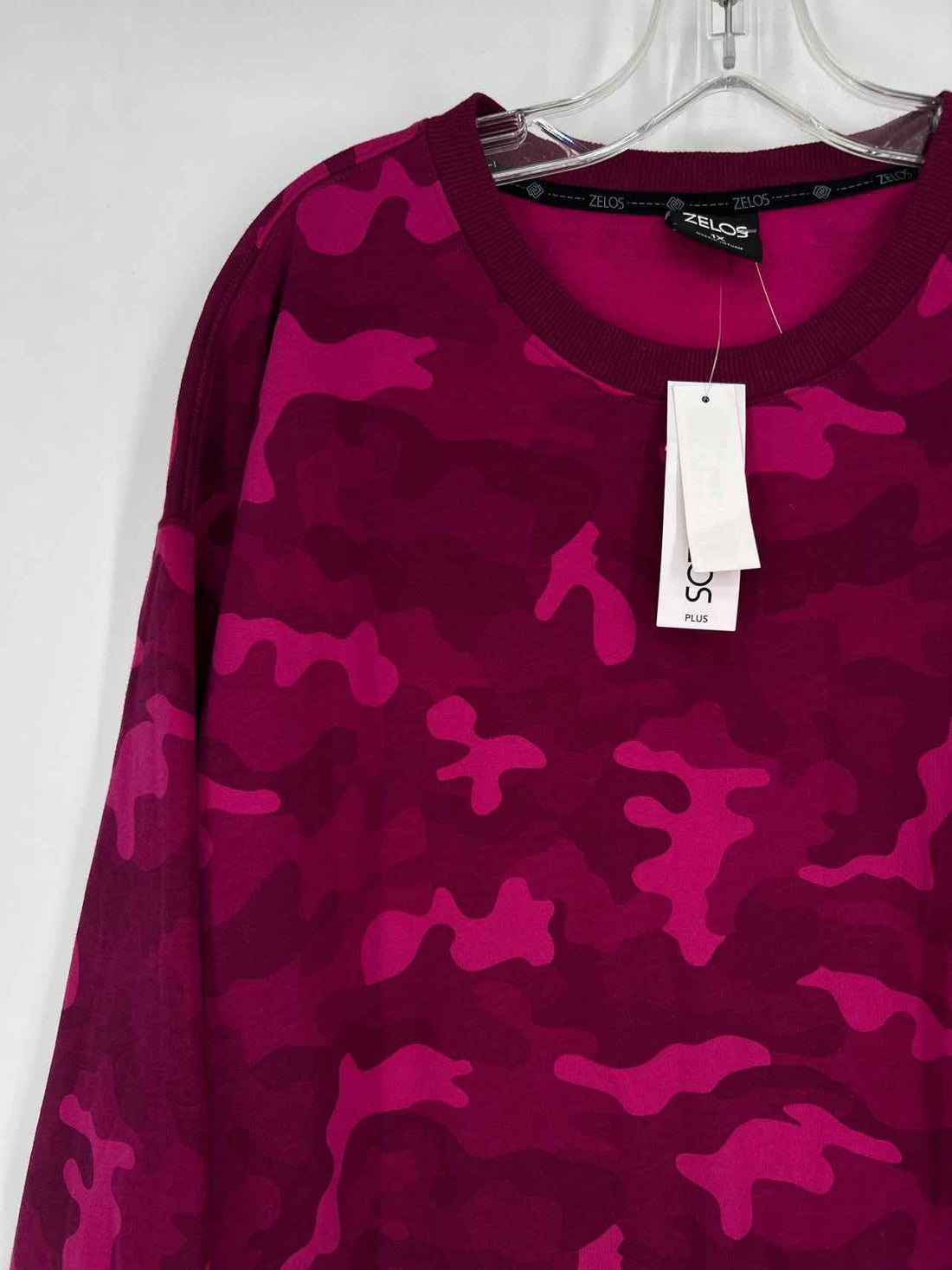 Zelos Size 1X Magenta Camo NWT Sweatshirt