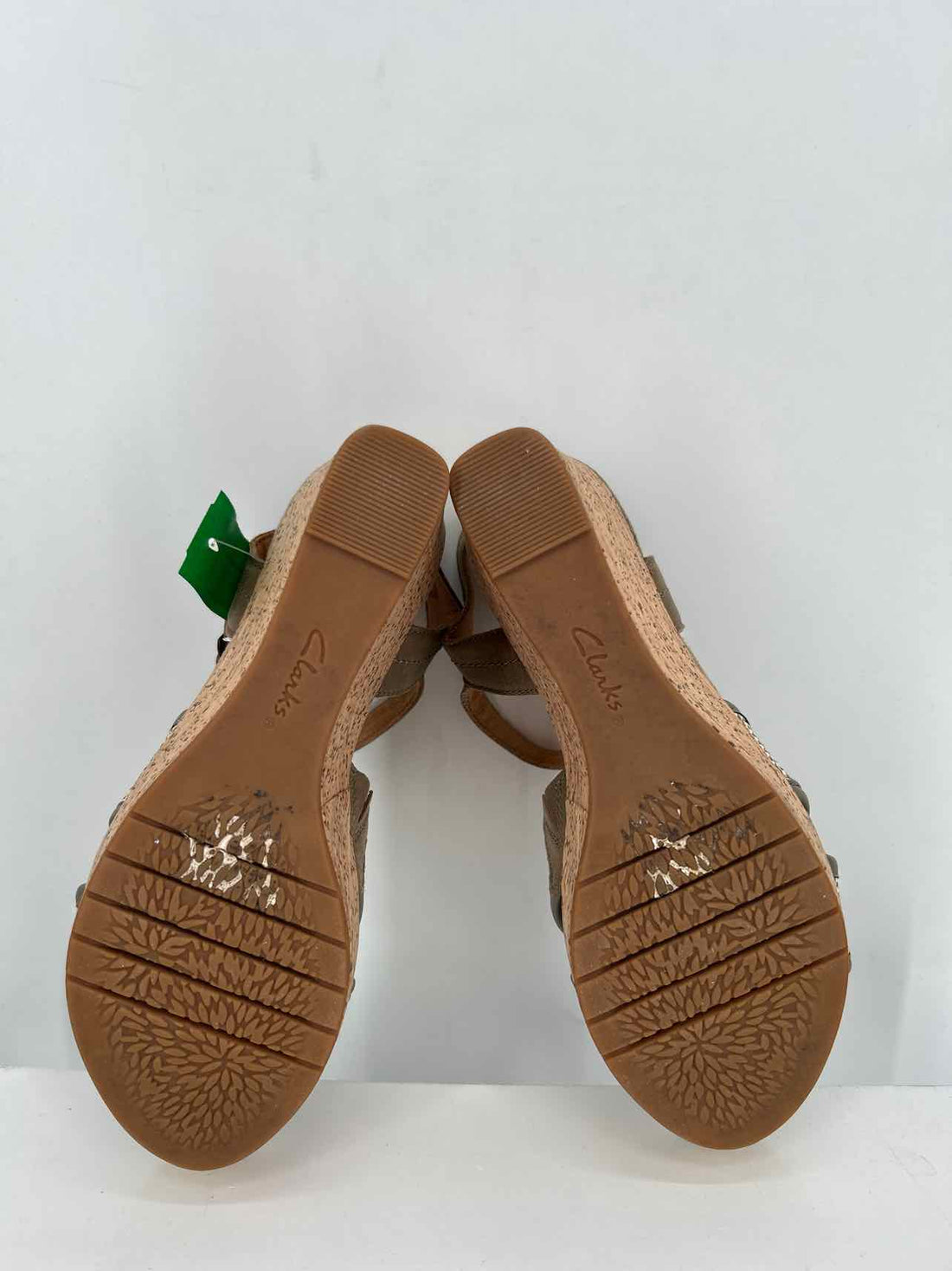 Clarks Women Size 7 Stone Wedges