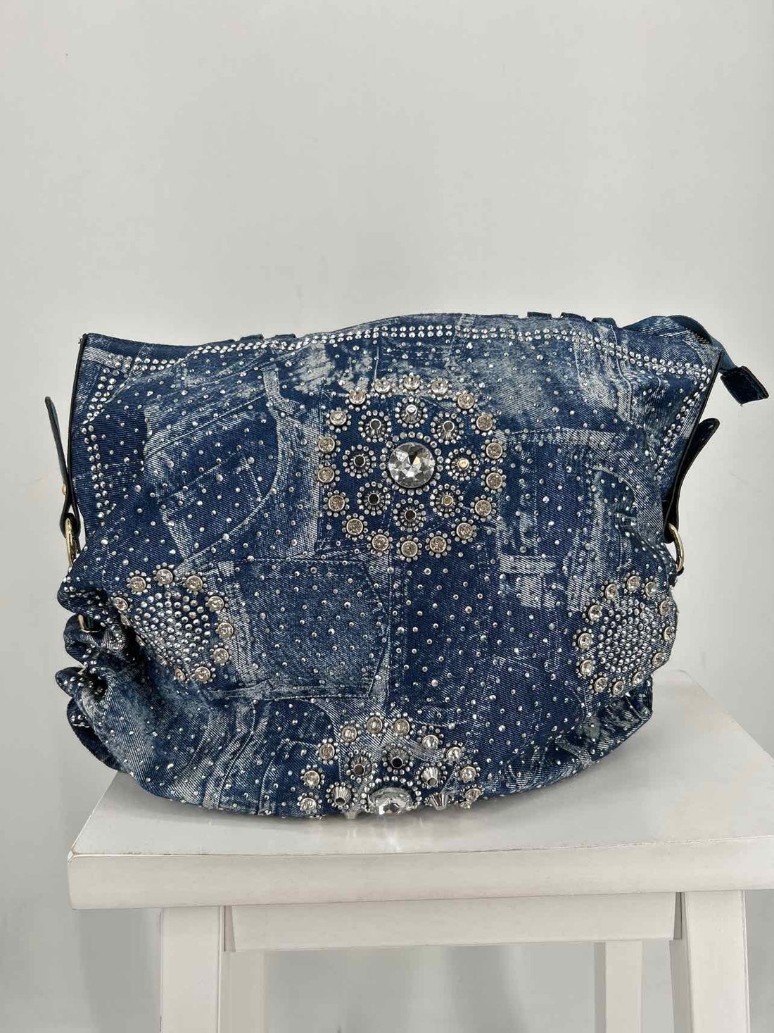 No Brand Name Rhinestone Denim Pre Owned Tote