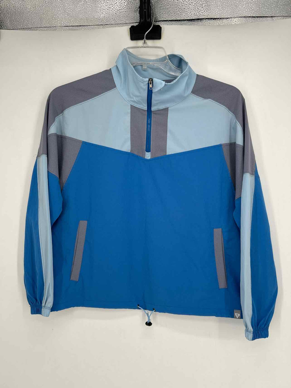Liv Outdoor Size M Blue Colorblock Jacket