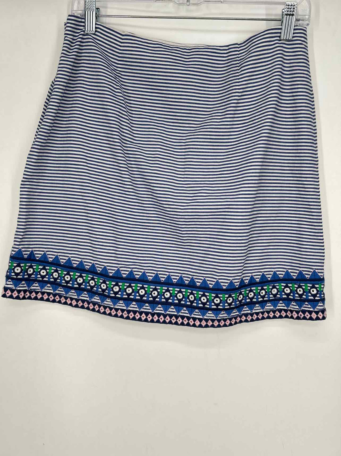 Vineyard Vines Size 8 Navy & White Striped Embroidered Skirts