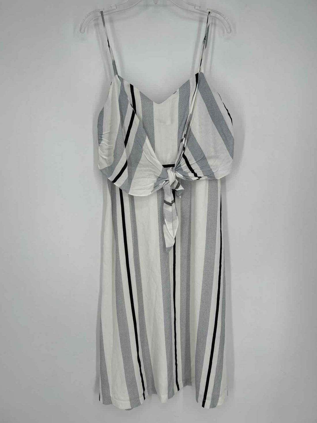 Lush Size M White Striped NWT Dress