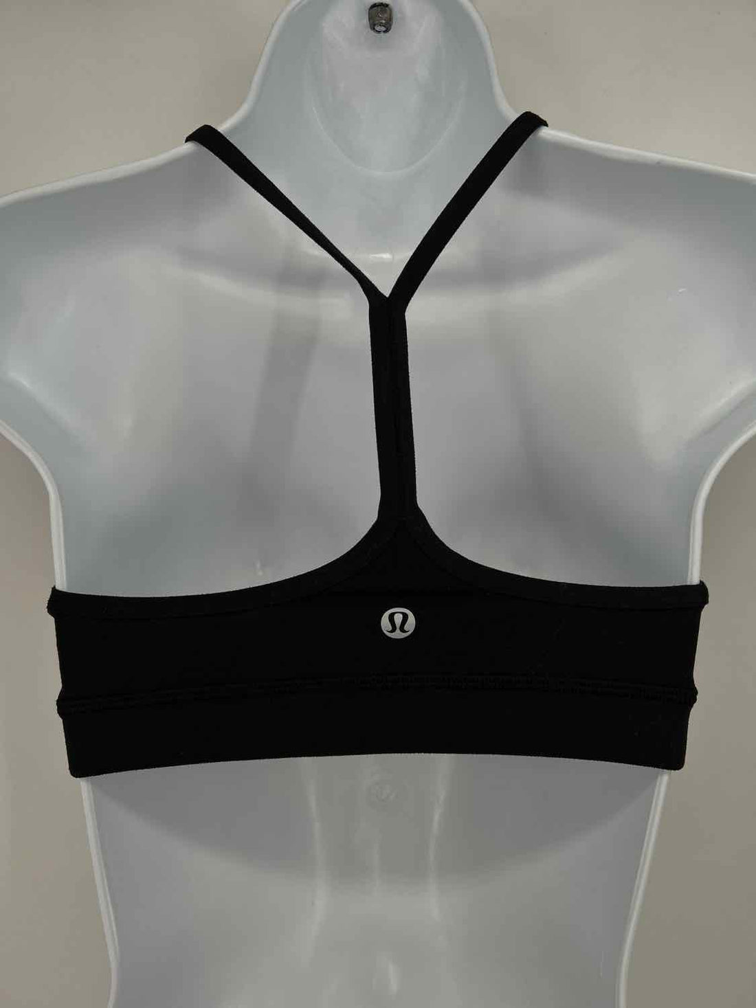 Lululemon Size 6 Black Active Sports Bras