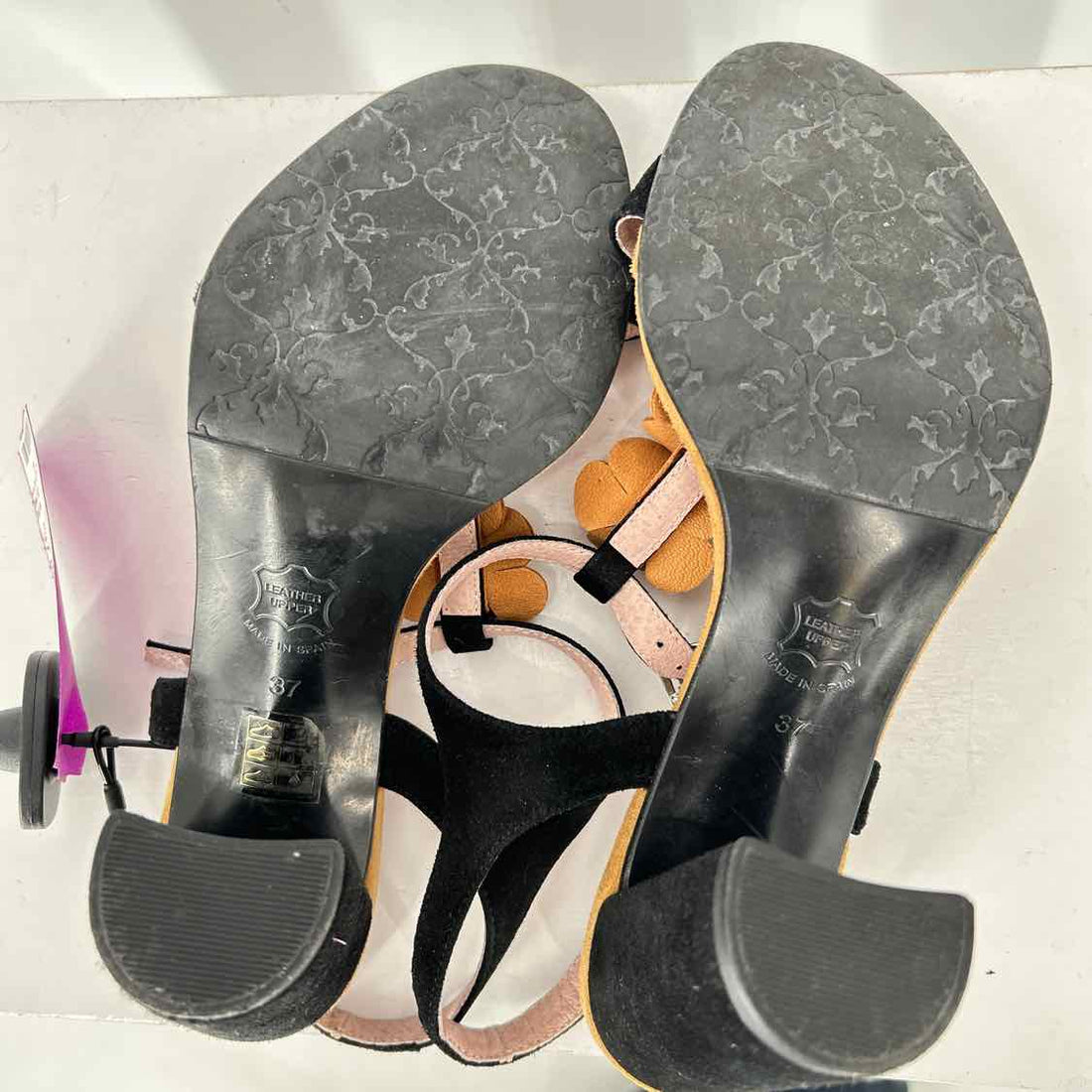 Brenda Zaro Women Size 37 (6.5-7) Brown & Black Genuine Suede Heels