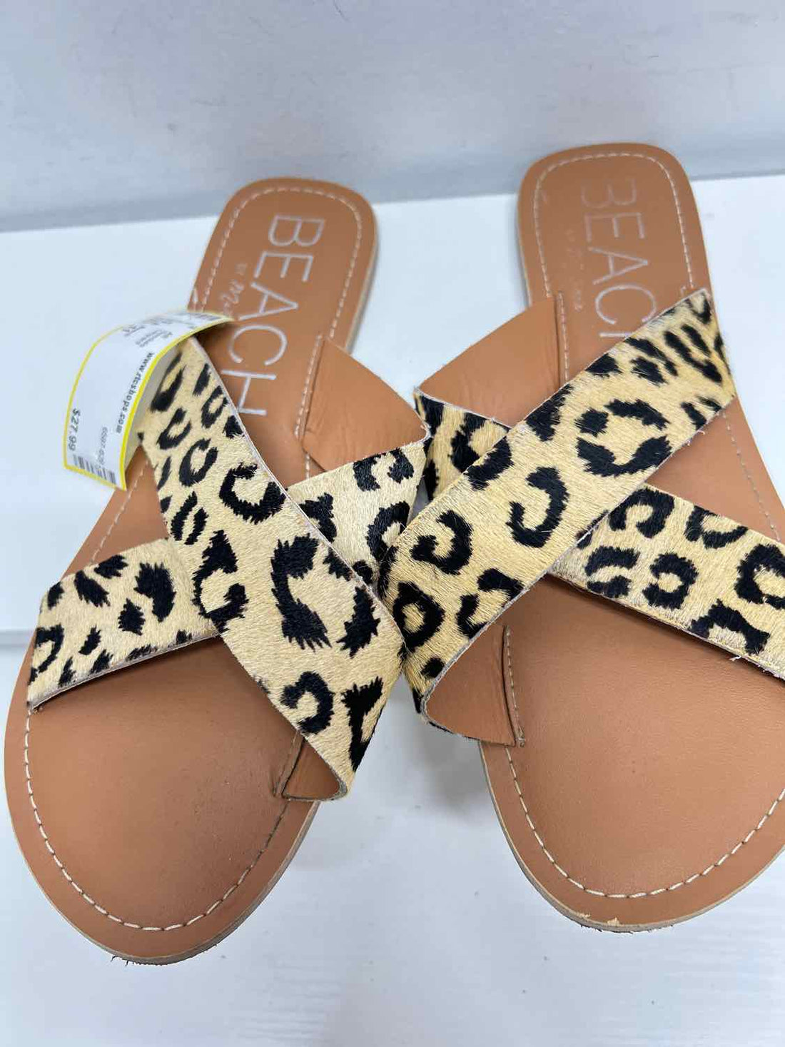 Beach Women Size 11 Leopard Sandals