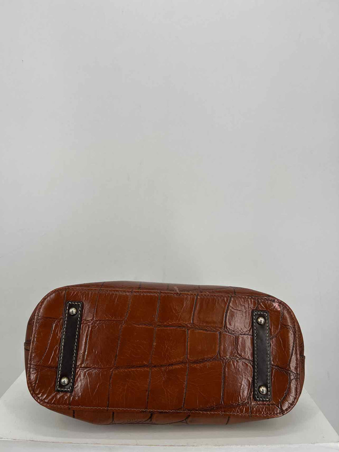 Dooney & Bourke Brown Genuine Leather Pre Owned Hobo